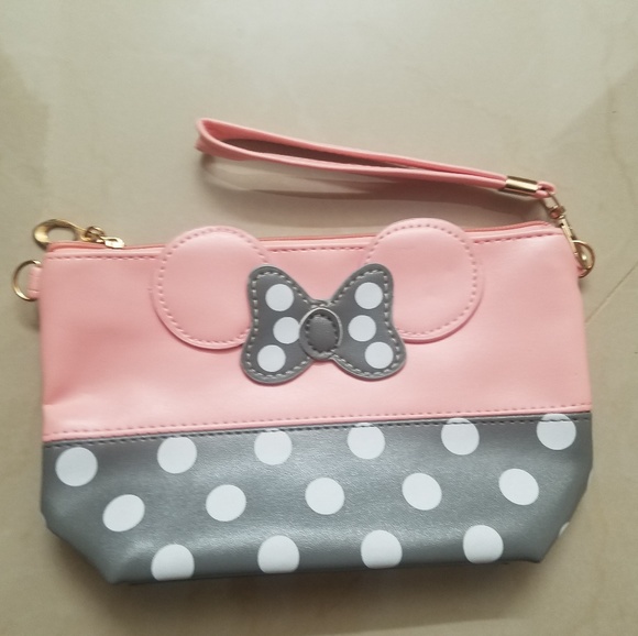 Minnie mouse wristlet - Picture 1 of 1